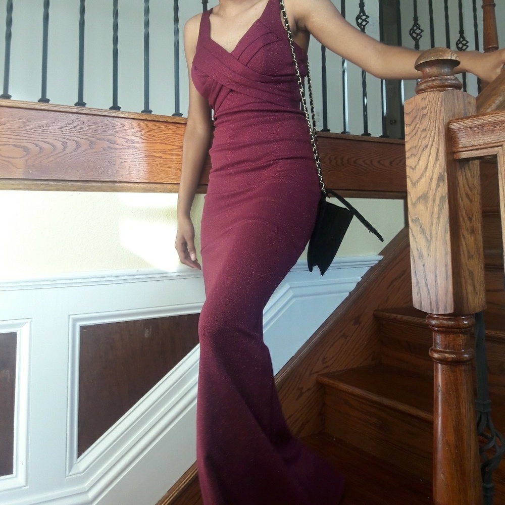 ❌SOLD❌Wine Maroon Glittery Prom Formal Dress